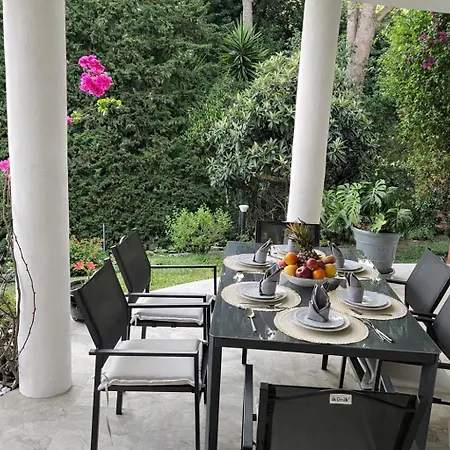 Luxurious 6 Min From With Sea Views Villa Marbella