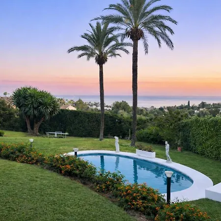 Villa Luxurious 6 Min From With Sea Views Marbella
