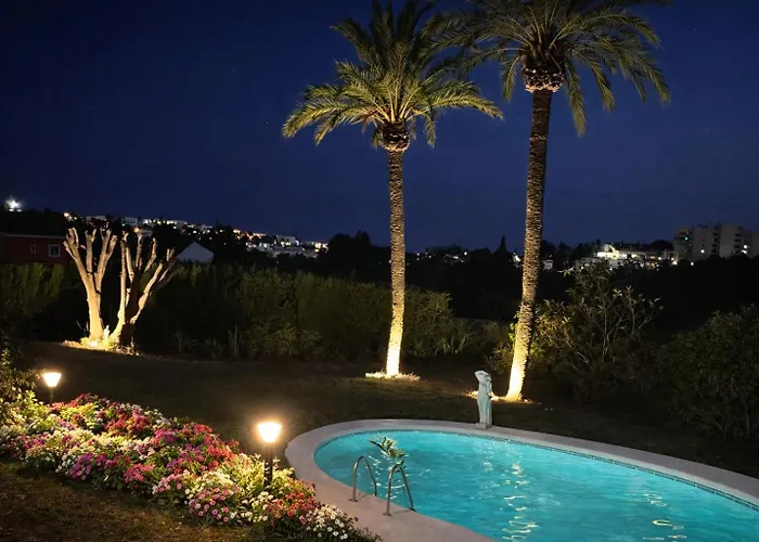 Luxurious 6 Min From With Sea Views * מארבלה